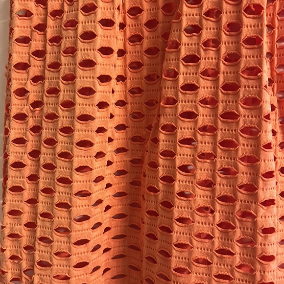 Top - Picture 4 of 4